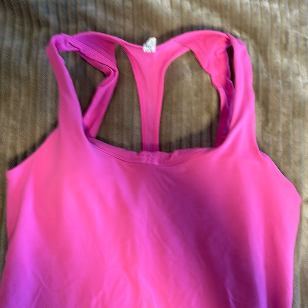 Under Armour workout tank top